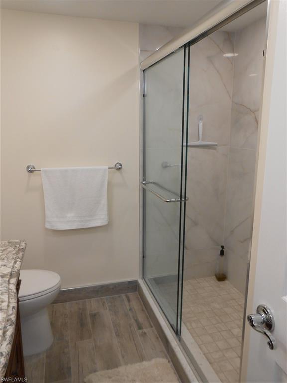 GOLF VIEW APTS CONDOMINIUM - Residential Lease