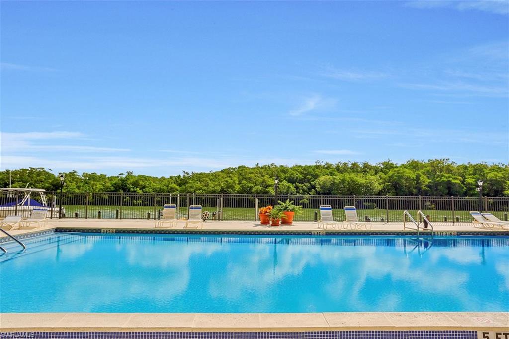 BAY HARBOR CLUB CONDO - Residential