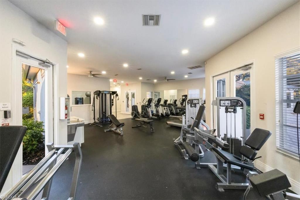 AUTUMN WOODS - Residential