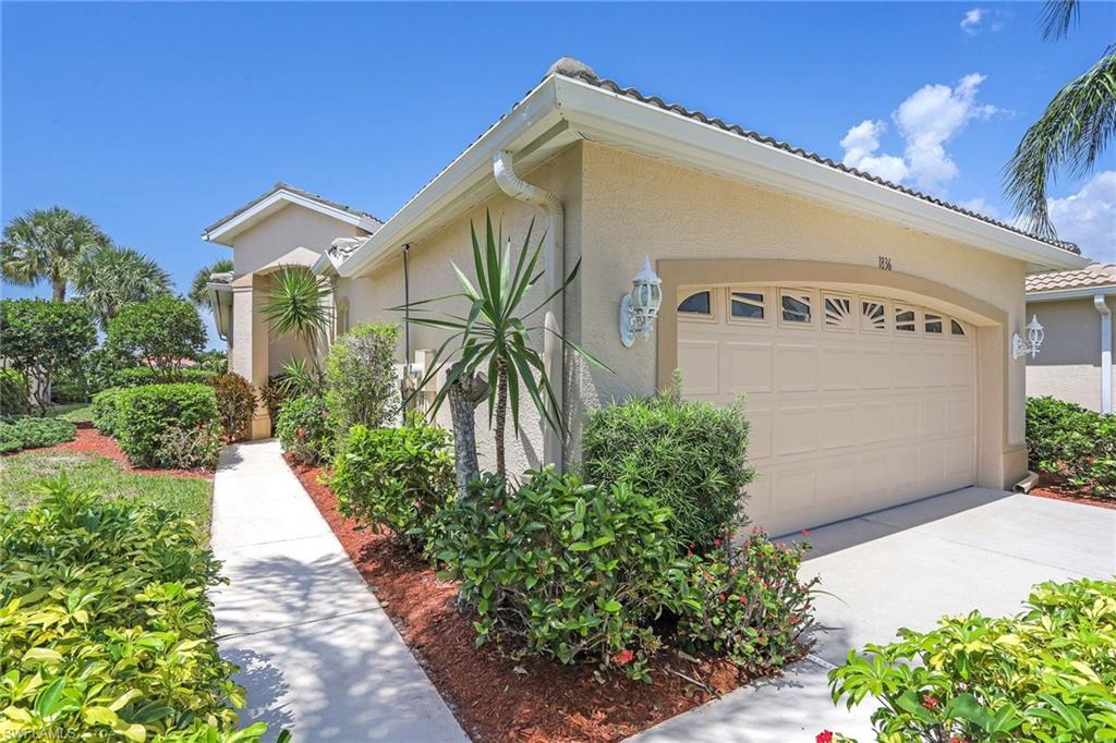 COLONIAL LINKS - Residential