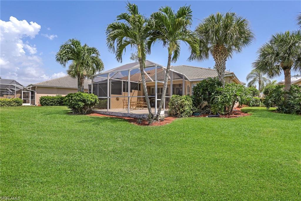 COLONIAL LINKS - Residential