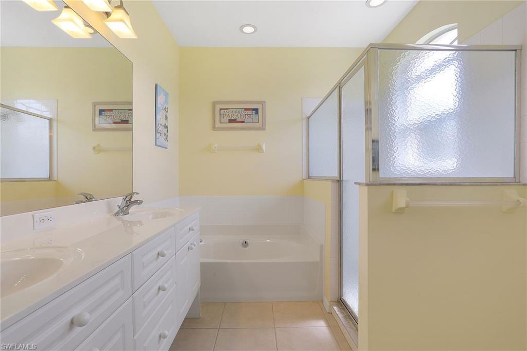 COLONIAL LINKS - Residential