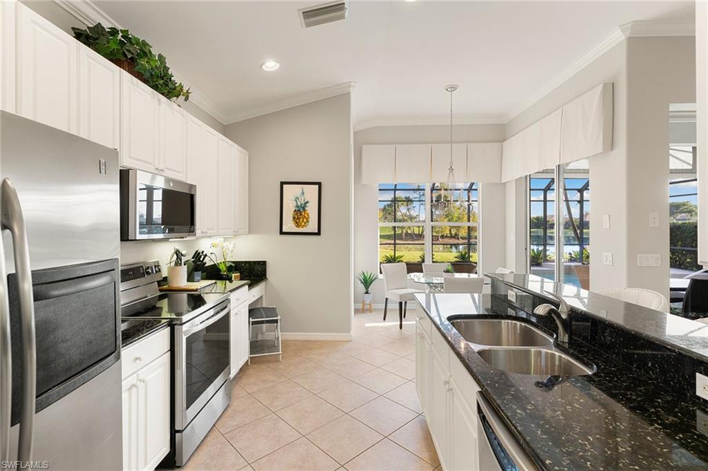 BRAMBLE POINTE - Residential