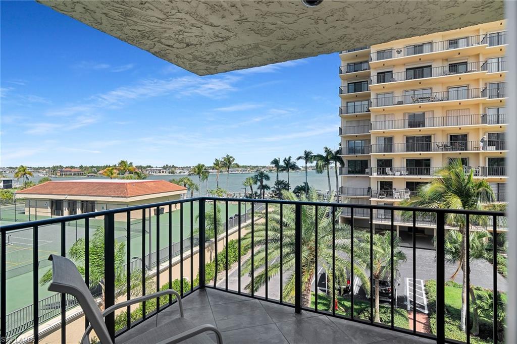 SHIPPS LANDING - Residential