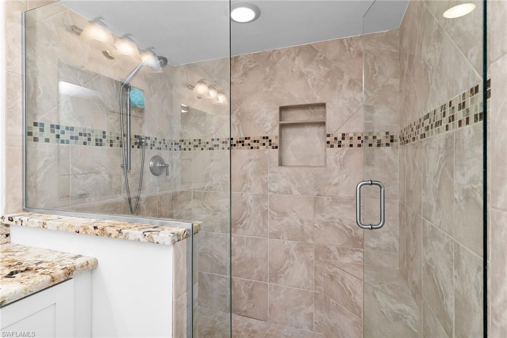 SHIPPS LANDING - Residential