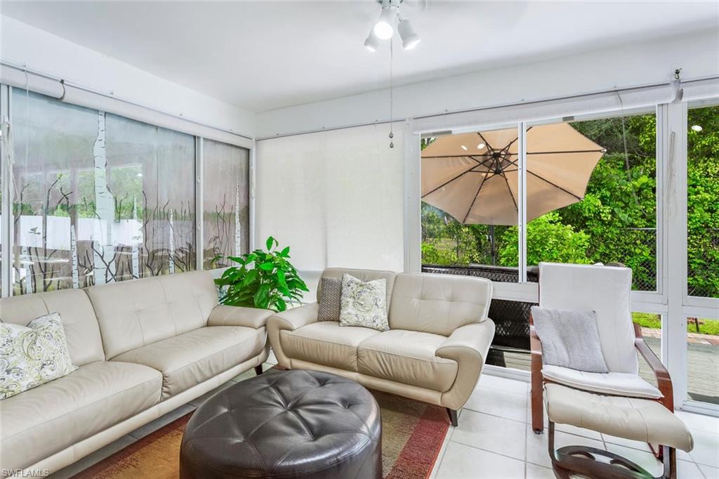 QUAIL HOLLOW - Residential