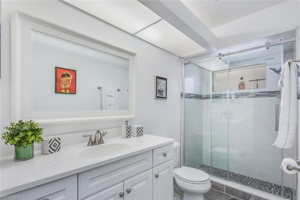 QUAIL HOLLOW - Residential