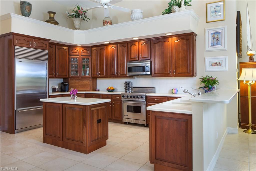 COLLIERS RESERVE - Residential