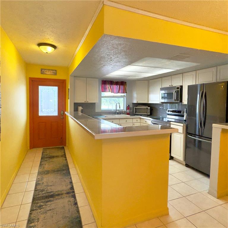 WIND SONG CONDO - Residential