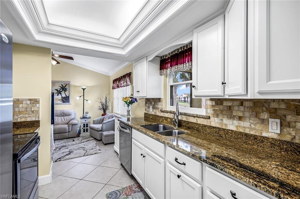 CLUB AT CRYSTAL LAKE CONDOMINIUM - Residential