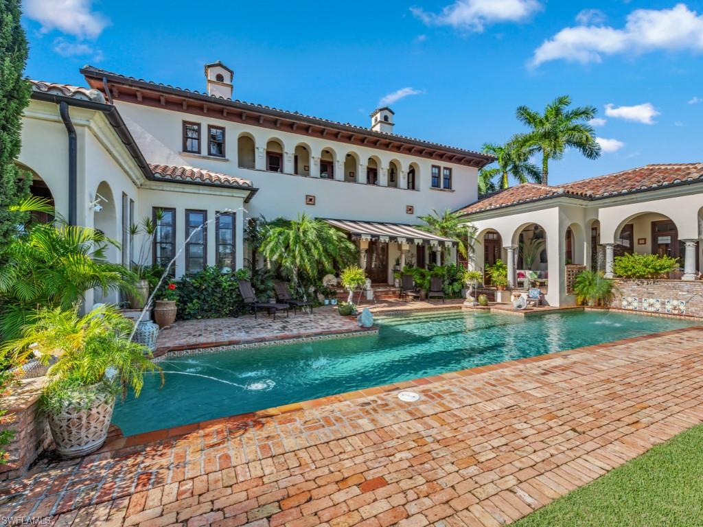 QUAIL WEST - Residential