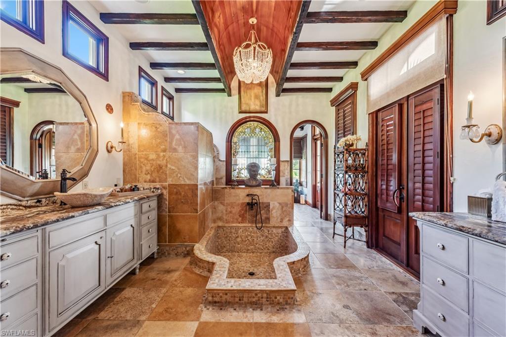 QUAIL WEST - Residential