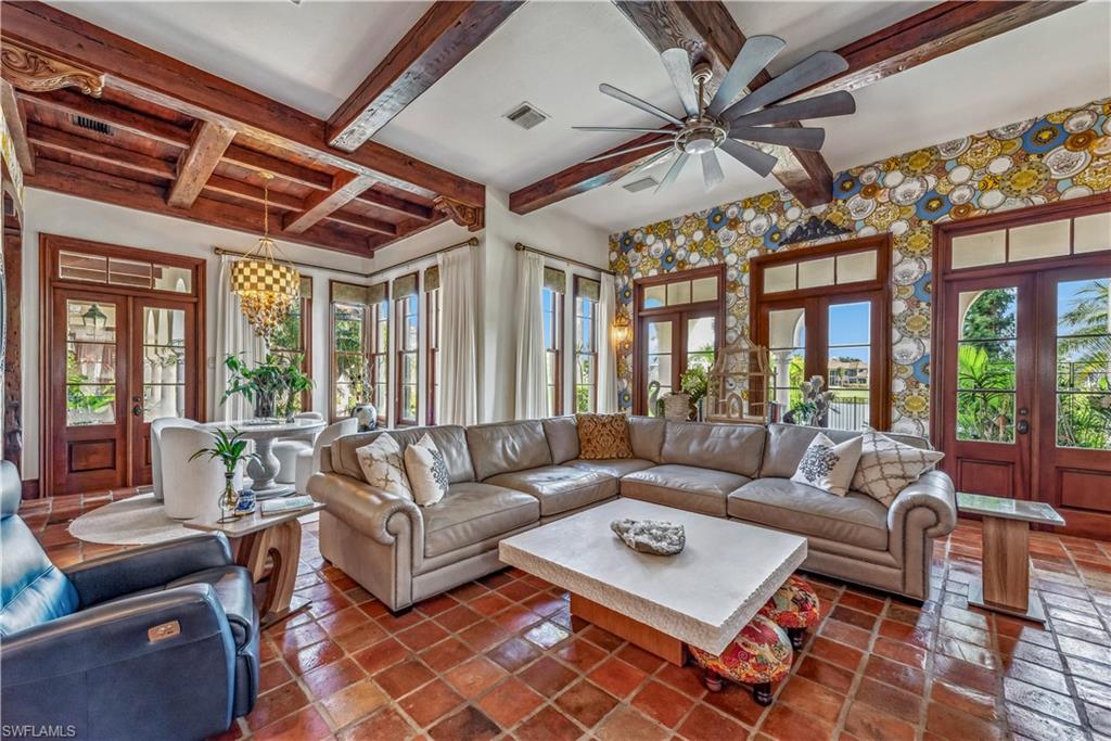 QUAIL WEST - Residential