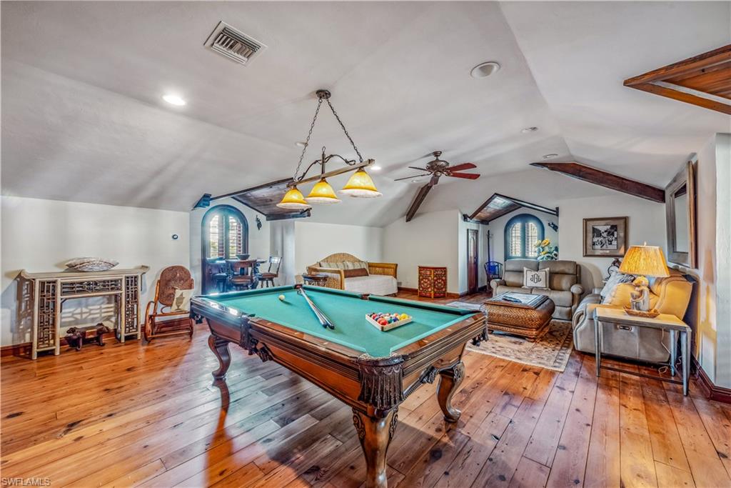 QUAIL WEST - Residential