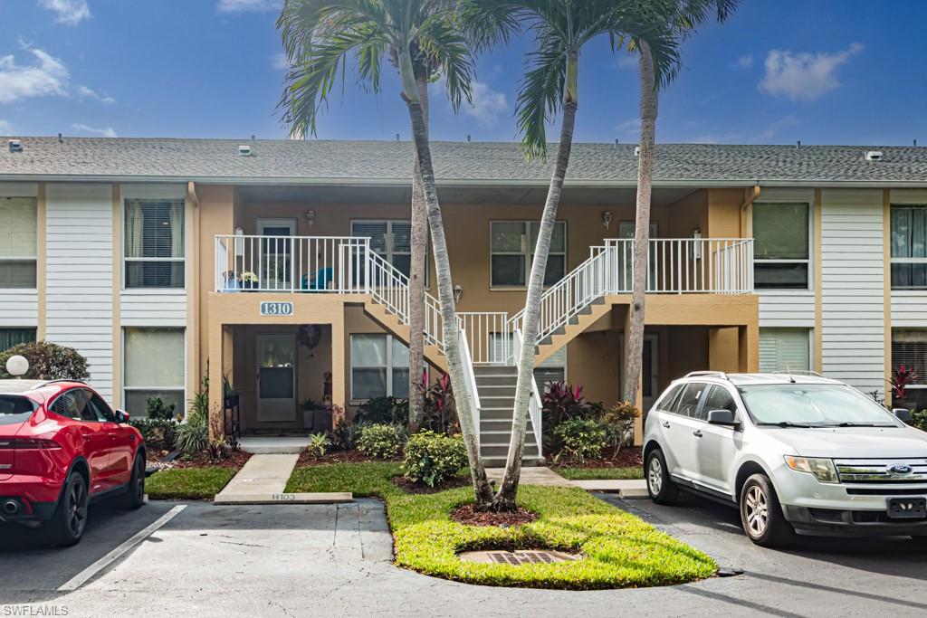 ABBEY ON THE LAKE - Residential