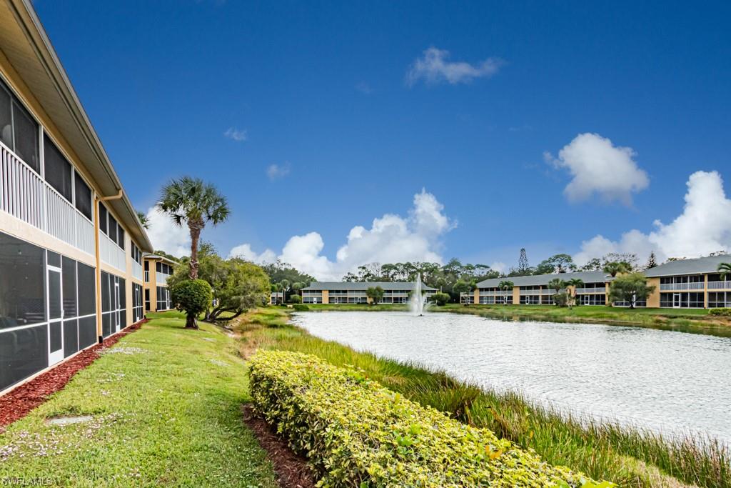 ABBEY ON THE LAKE - Residential