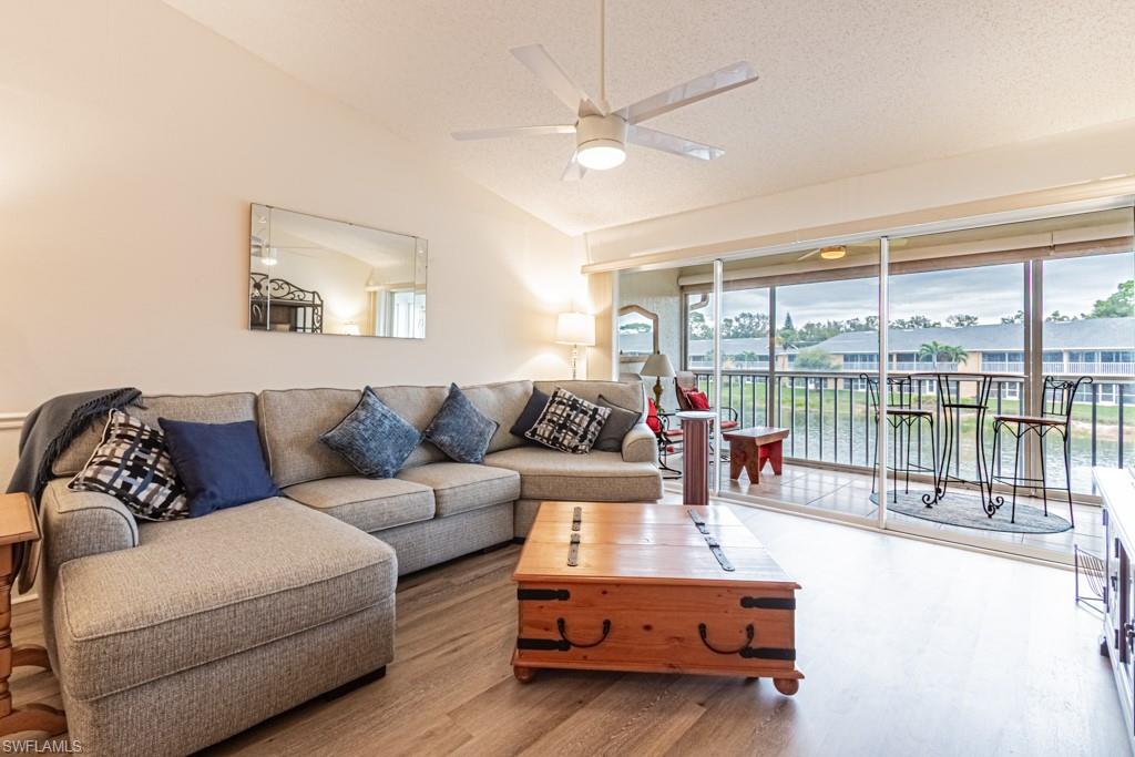 ABBEY ON THE LAKE - Residential