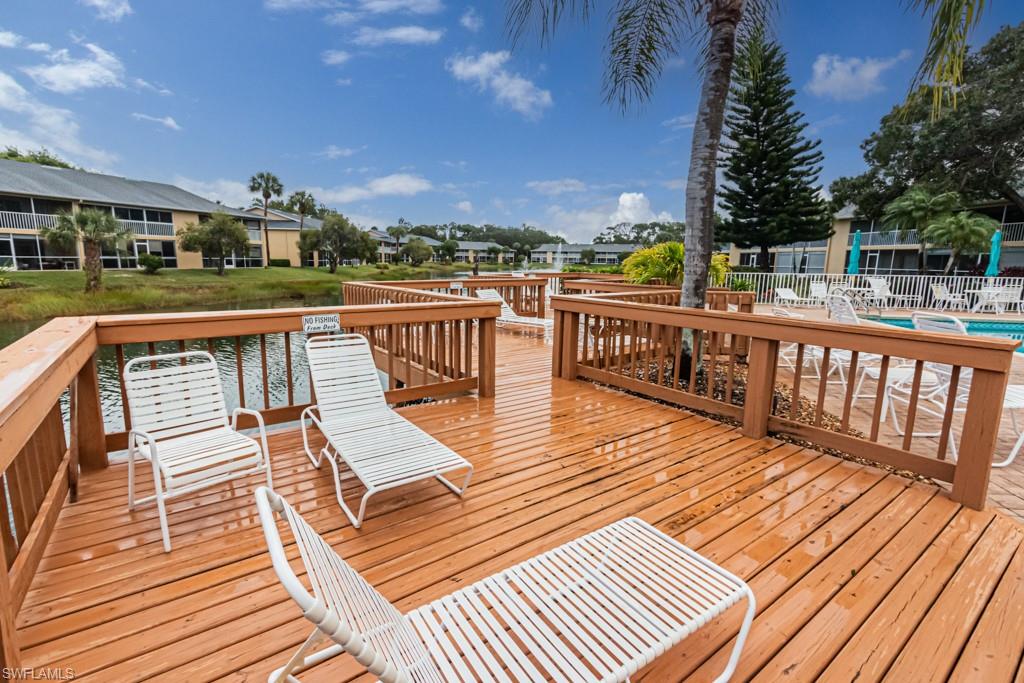 ABBEY ON THE LAKE - Residential