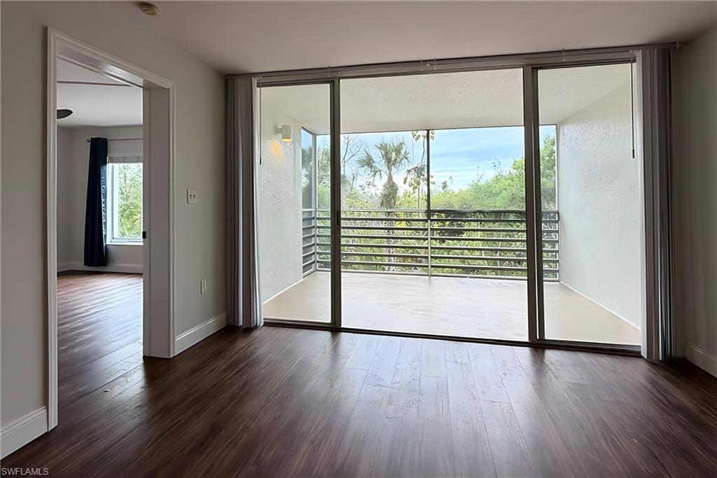 NAPLES WALK - Residential Lease