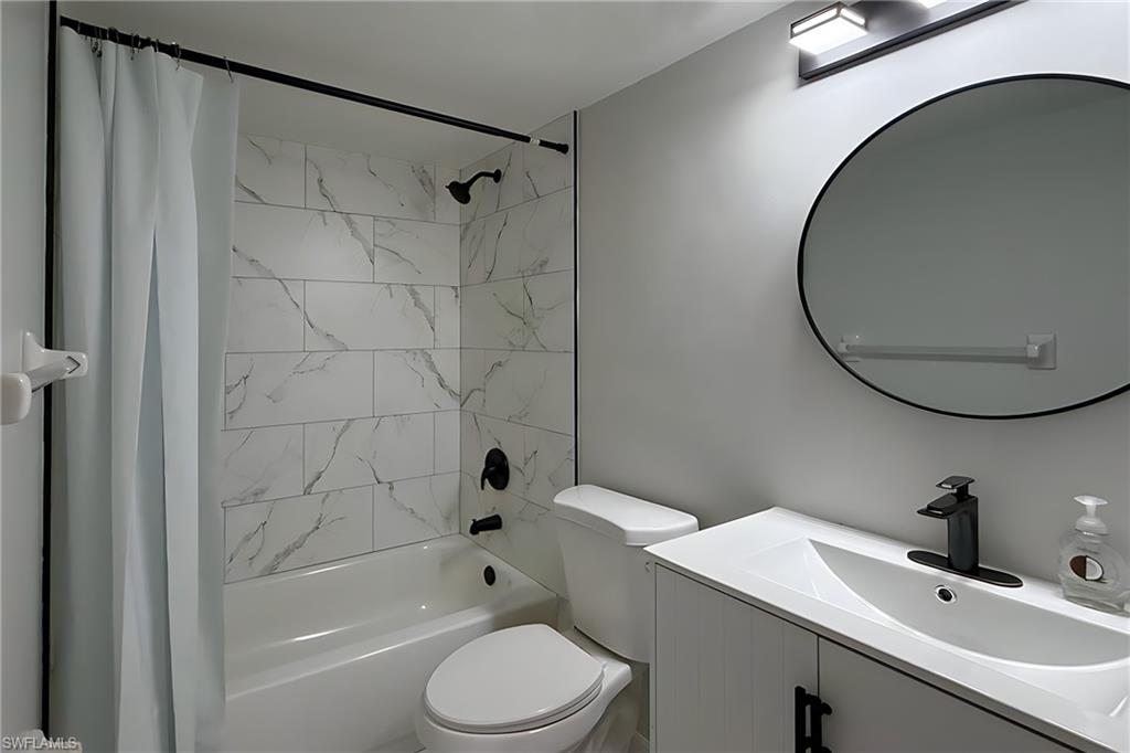 NAPLES WALK - Residential Lease