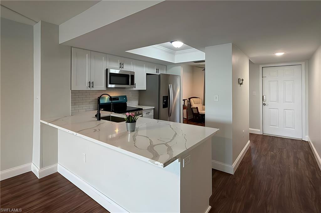 NAPLES WALK - Residential Lease