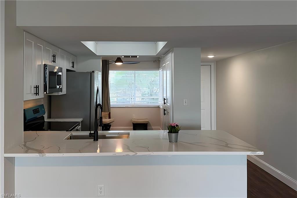 NAPLES WALK - Residential Lease