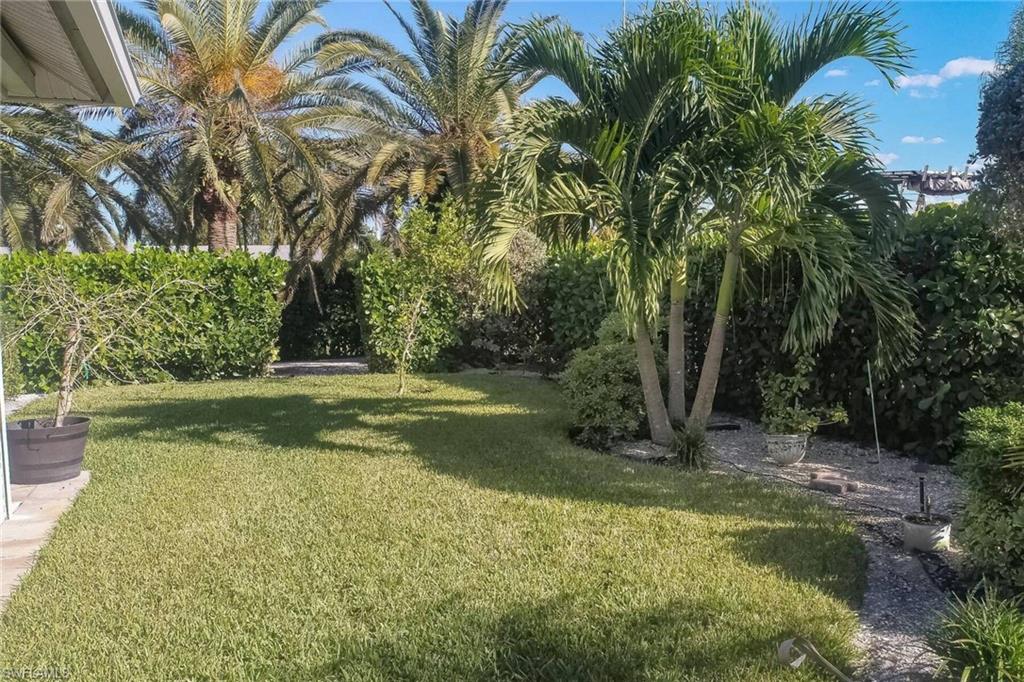 BONITA SHORES - Residential Lease