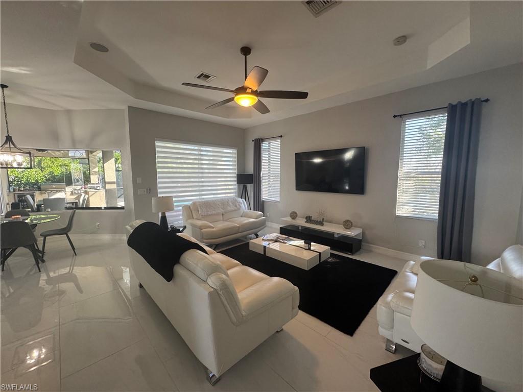 ROYAL PALM GOLF ESTATES - Residential