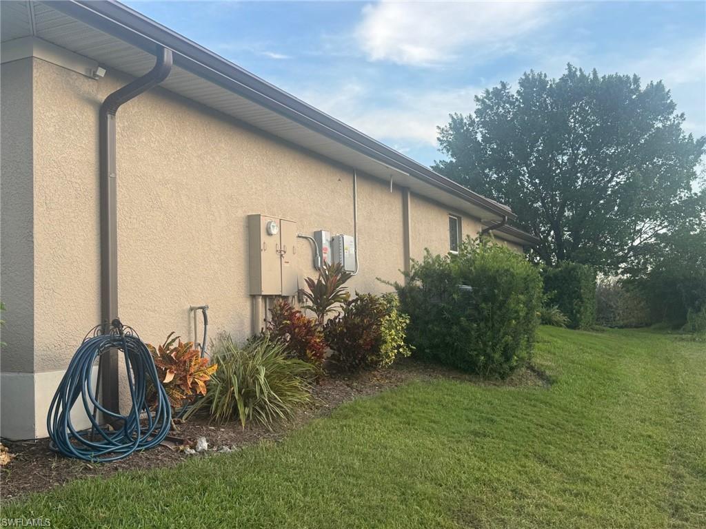 ROYAL PALM GOLF ESTATES - Residential