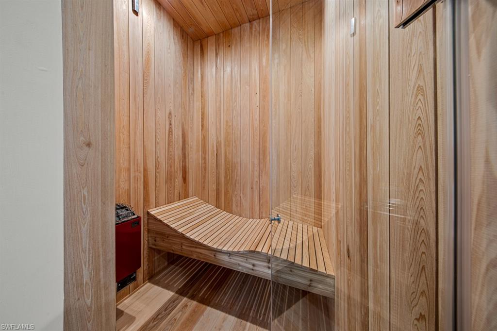 QUAIL WEST - Residential