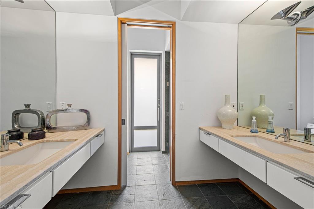 QUAIL WEST - Residential