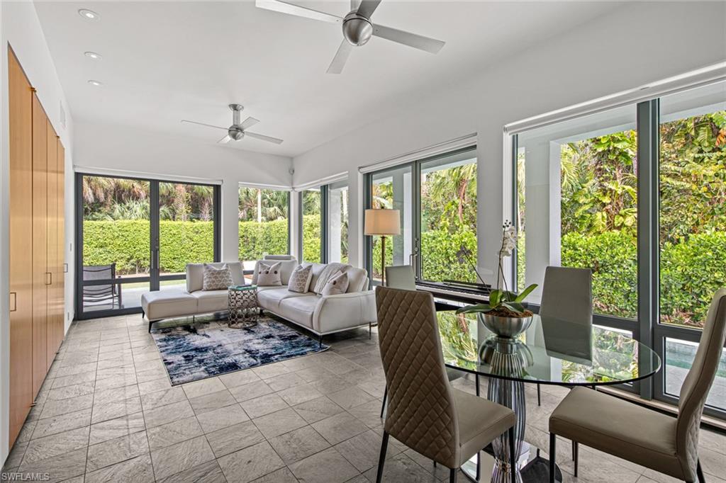 QUAIL WEST - Residential