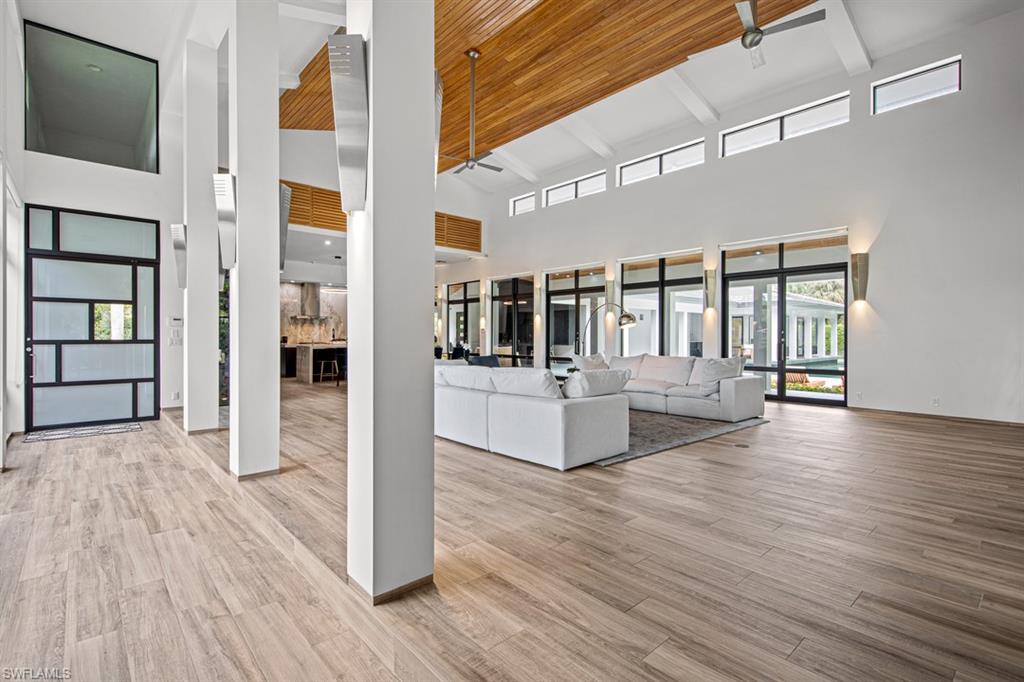 QUAIL WEST - Residential