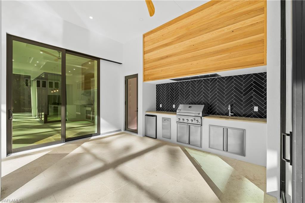 GOLDEN GATE ESTATES - Residential