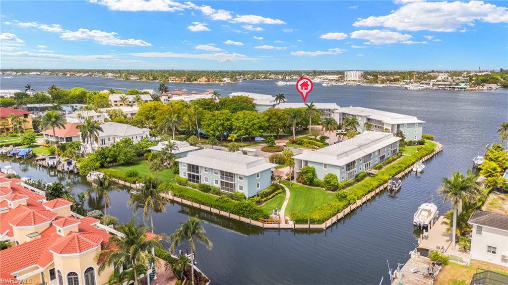 FOUR WINDS - Residential