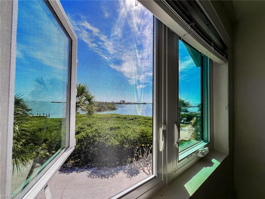 SAFETY HARBOR CLUB - Residential