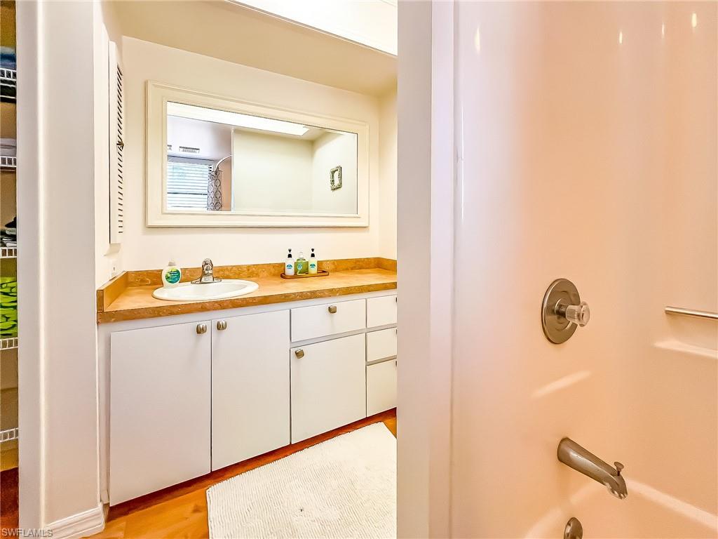 SAFETY HARBOR CLUB - Residential