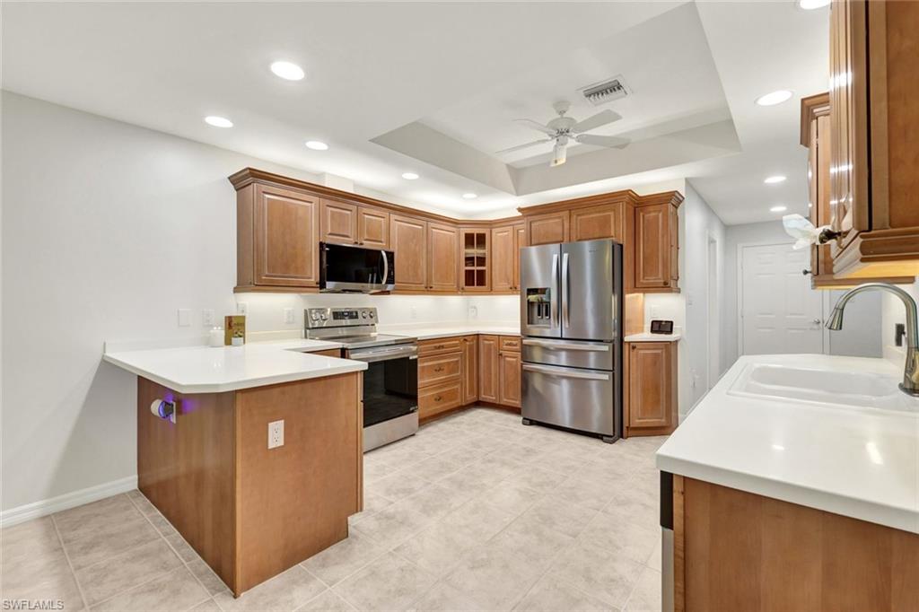 GOLDEN GATE ESTATES - Residential