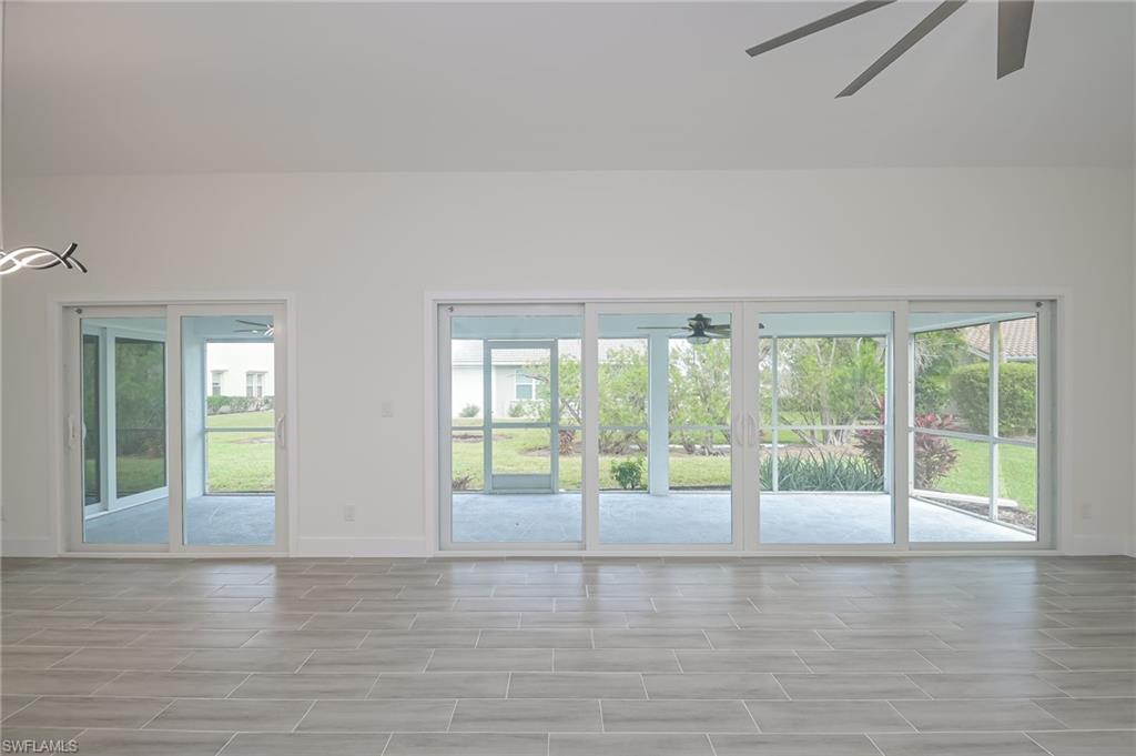 KELLY GREENS - Residential