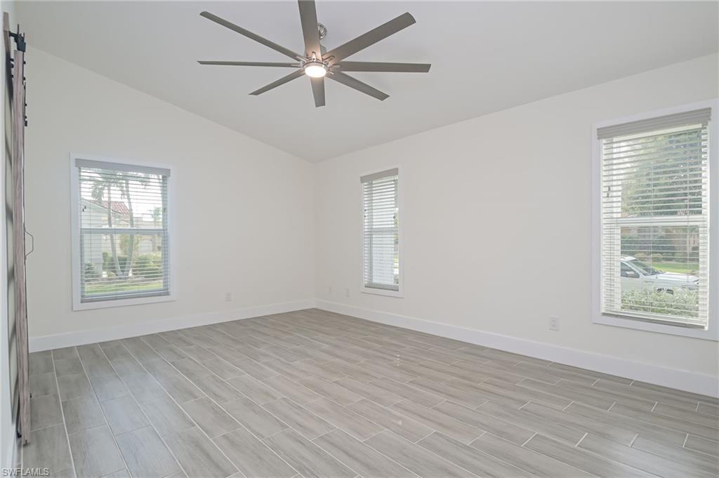 KELLY GREENS - Residential