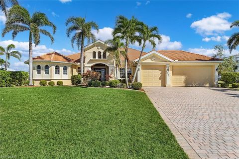 11753 Lady Anne CIR CAPE CORAL FL 33991