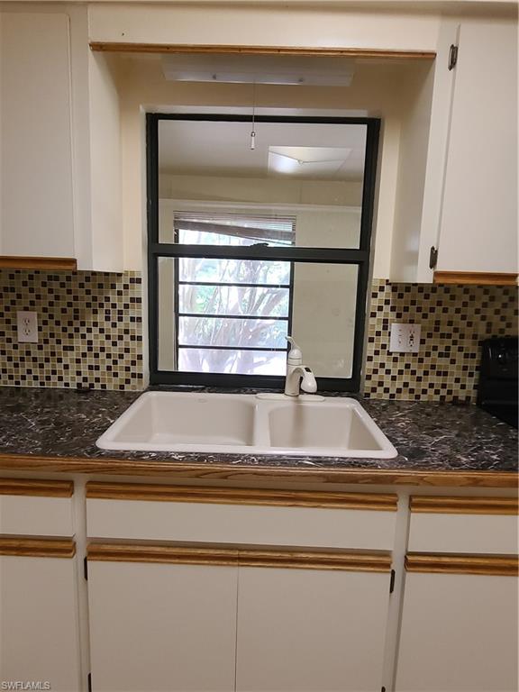 SAN CARLOS PARK - Residential