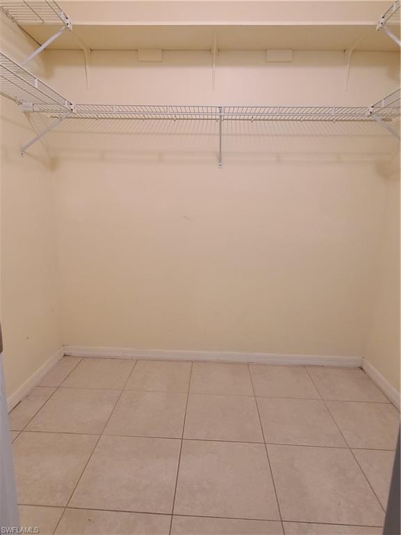 SAN CARLOS PARK - Residential