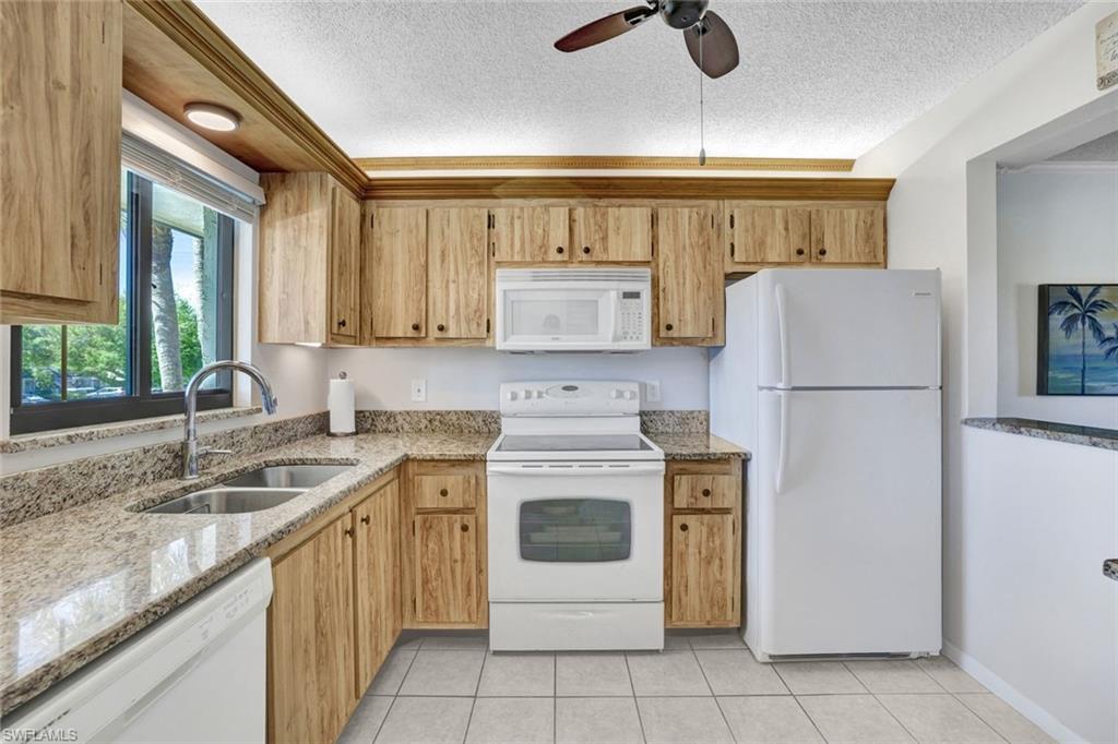 FAIRWAYS AT PAR FIVE - Residential