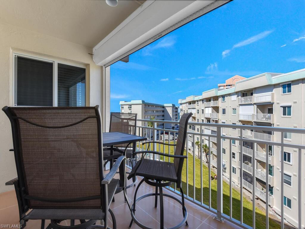 LEONARDO ARMS BEACH CLUB - Residential