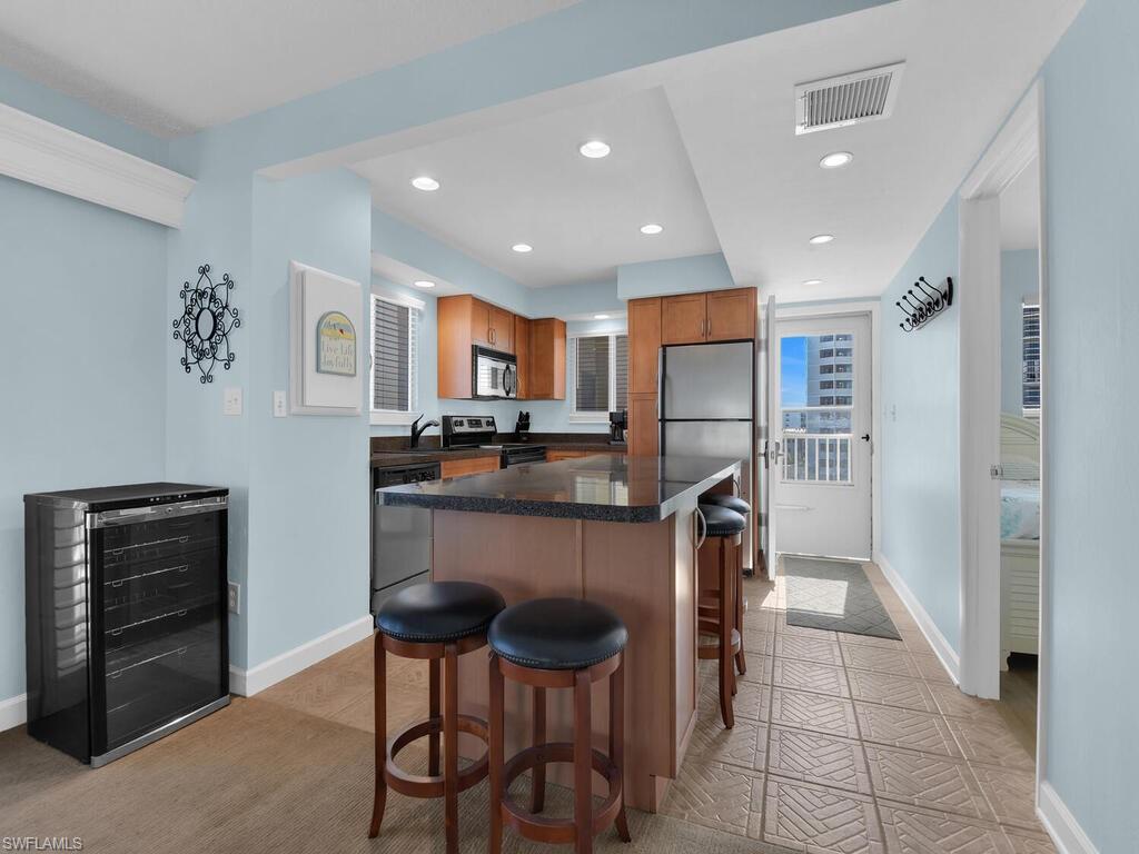 LEONARDO ARMS BEACH CLUB - Residential