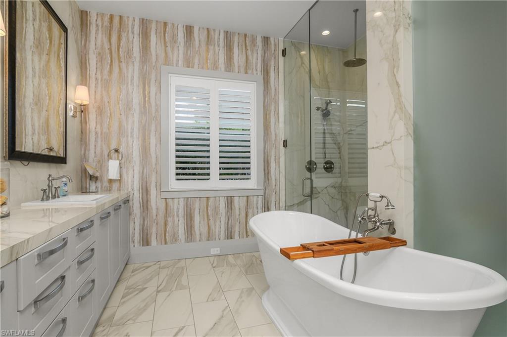 SPARROW CAY - Residential