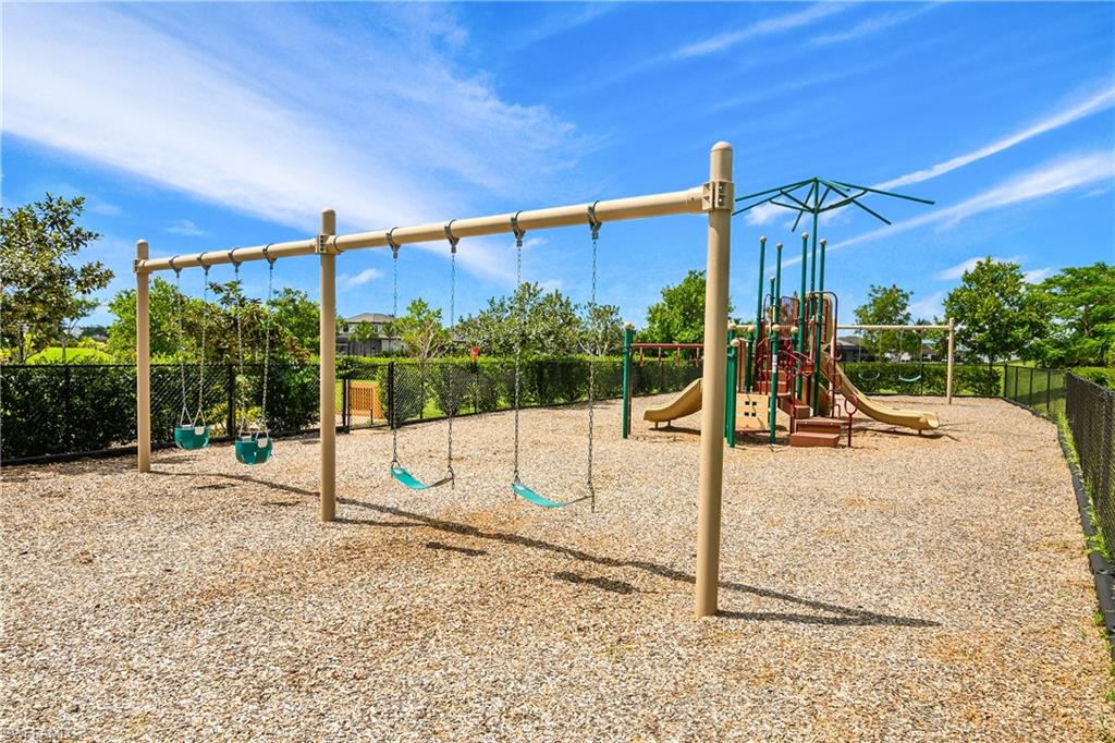 SPARROW CAY - Residential