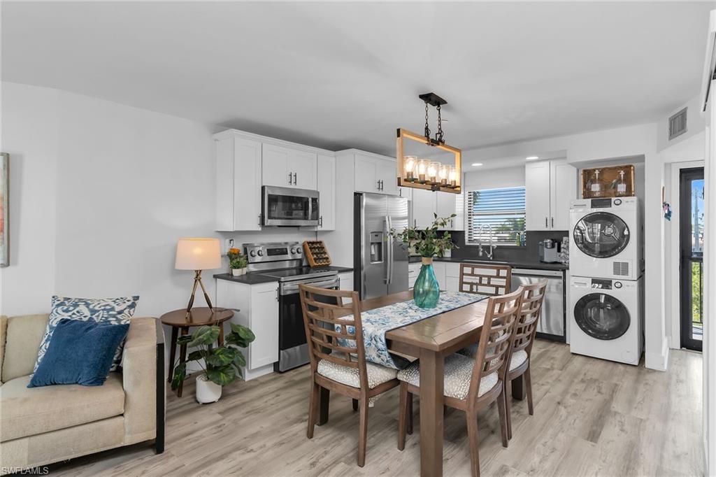 ANGLERS COVE - Residential