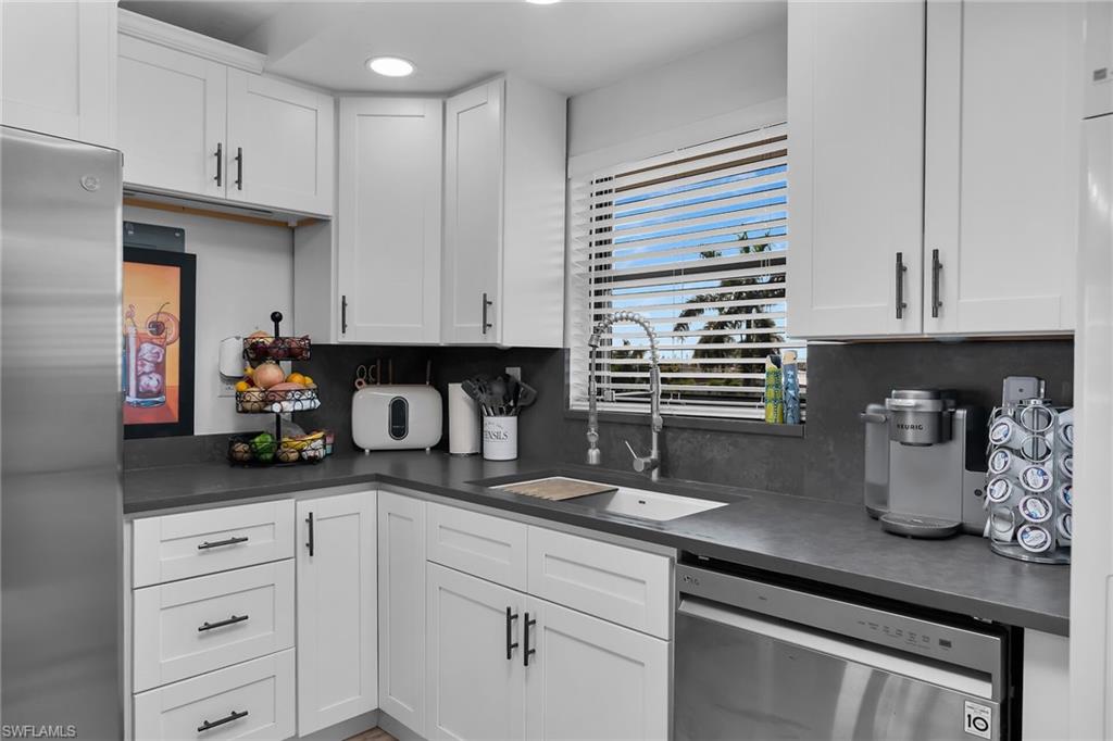 ANGLERS COVE - Residential